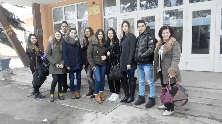 Učenici zaječarske "Gimnazije" pokazali zavidno znanje na takmičenju iz biologije!