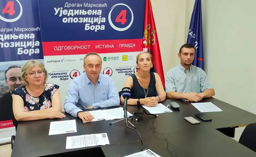 Za zastupanje javnih preduzeća i ustanova, suprugu načelnice Gradske uprave više od 150.000 evra