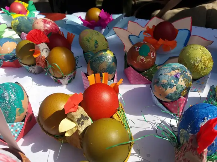 Čime je najbolje farbati jaja i kako ih čuvati?