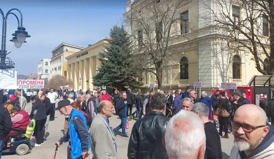 Koalicija "Promena u koju verujem" za tri sata sakupila 1.229 potpisa: "Nećete kopati"