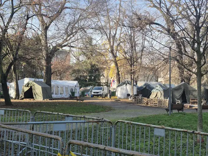 Vučić kaže da je odluka o Pionirskom parku bila "odlučujuća": Nepal je spržen, sad su plate i penzije za trećinu manje