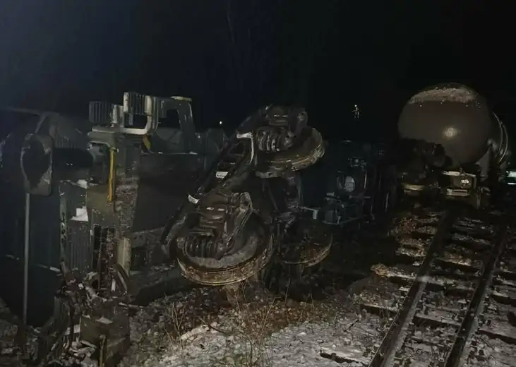 Cisterne se prevrnule kod Minićeva: Da li je pruga rekonstruisana?