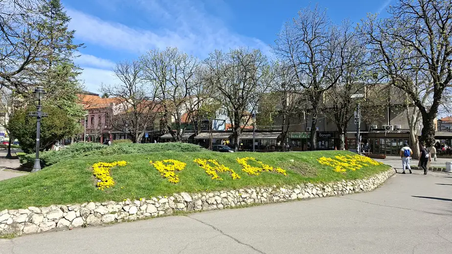 Promenljivo vreme uz pad temperature, uveče moguća kiša u pojedinim krajevima