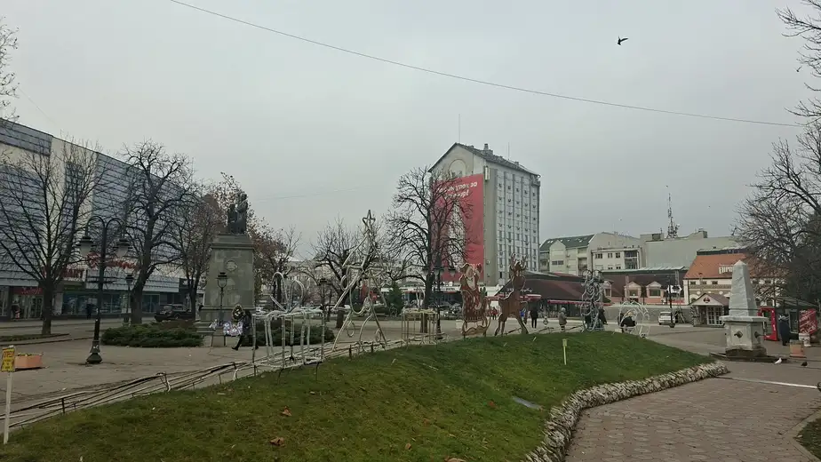 "Kriv je Boško Ničić, sve je uništio. Od kada je on na vlasti, grad nam propada": Zaječarci o uvođenju Privremenog organa