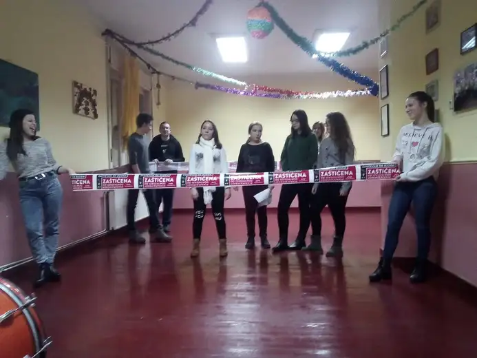 Dečiji centar danas izvodi performans “Zaštićena” u Kraljevu