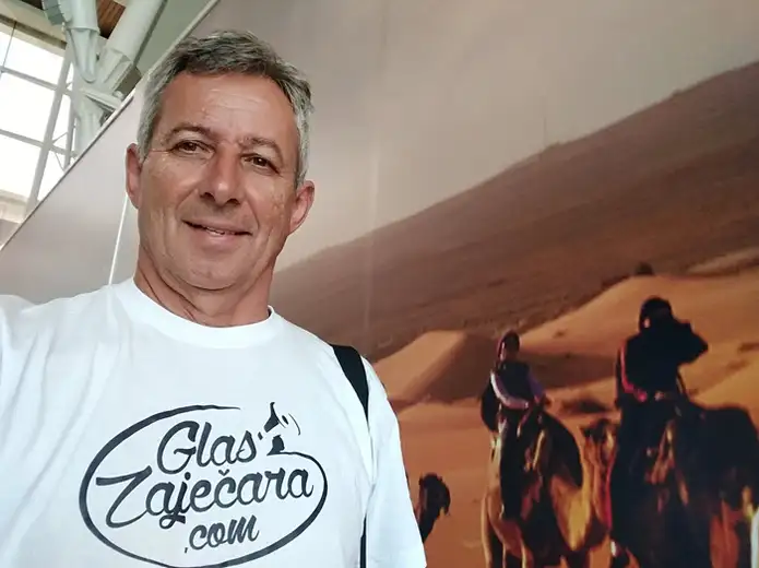 Žika Branković uplatio Udruženju "NURDOR" 51.800 dinara od prodaje svoje knjige "Od ponora do Himalaja"