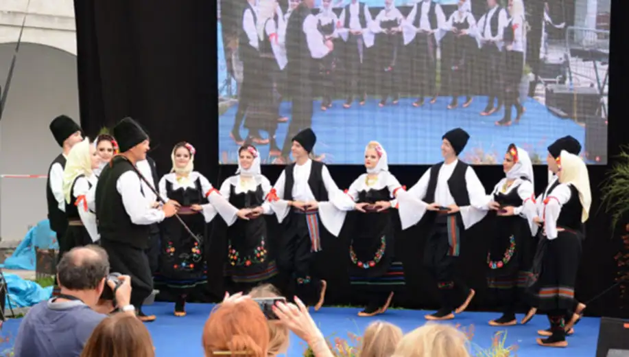 Gradski folklorni ansambl “ZoRa” nastupio u Goriciji