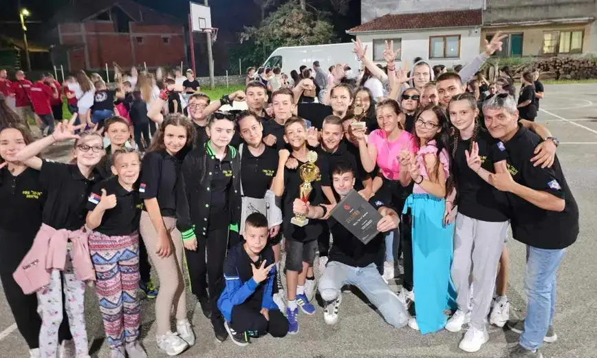 Naj smotri dečijeg izvornog narodnog stvaralaštva "Oj Moravo, Oj Sinđeliću" ansambl "ZO-RA" proglašen za najuigraniji