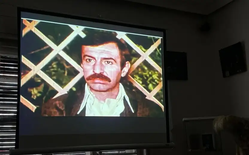 Godišnjica rođenja velikog srpskog i jugoslovenskog glumca Zorana Radmilovića, obeležena u Pozorišnom muzeju