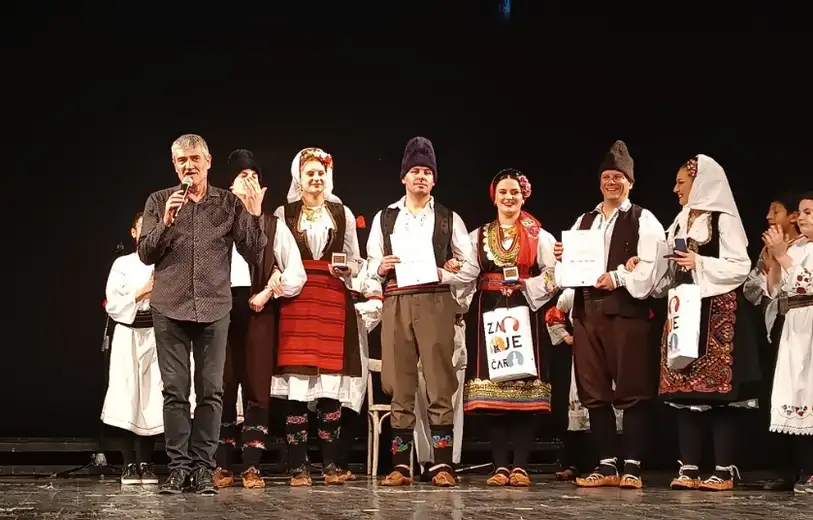 Održan tradicionalni godišnji koncert Gradskog folklornog ansambla "ZO-RA"