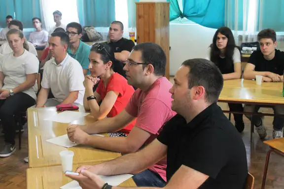 Minulog vikenda u Tehičkoj školi održan je "Hakaton"