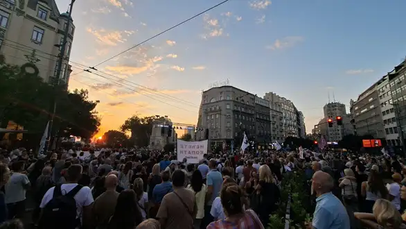 Protest ekoloških organizacija na Terazijama: Traži se moratorijum na sve ugovore o istraživanju i rudarenju