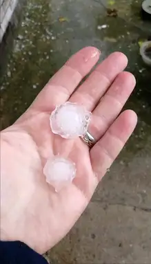 Zaječar zahvatilo jako nevreme - grad veličine kestena u pojedinim naseljima