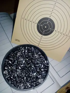 Juče je održano opštinsko i okružno takmičenje školske omladine u streljaštvu!