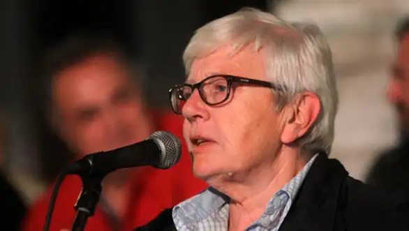 Nema ni jedne stvari koju Vučić radi, a da nije protivna Ustavu