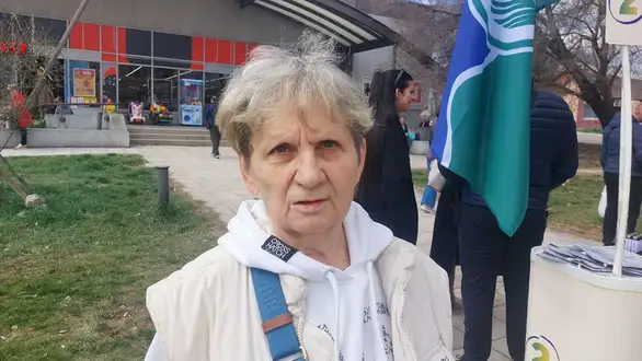 "Moj brat je u Beogradu, a sad se pojavila ta druga osoba i stiže joj poziv za glasanje": Boranka svedoči da se nepoznata osoba pojavila na adresi