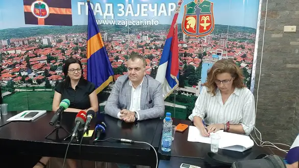 Zoran Pašalić: "Prioritet rešavanje problema sa kojima se suočavaju osobe sa invaliditetom"