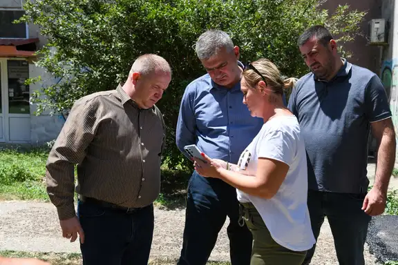 U naselju Kraljevica privode se kraju radovi na uređenju parking prostora: Opet bez novinara