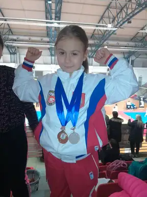Potvrđena titula državnog prvaka, Nina Živković osvojila tri medalje na Fudokan kupu Srbije
