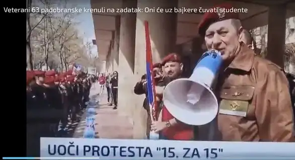 N1: Veterani 63. padobranske brigade krenuli ka Skupštini da štite studente