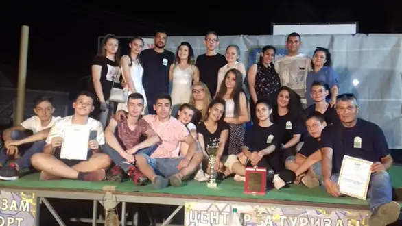 Folklorni ansambl ZORA iz Zaječara nastavlja sa osvajanjem nagrada na festivalima širom Srbije