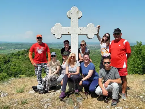 'Ajdučka družina organizovala prvomajski izlet za prijatelje u klisuri Vlaški Do