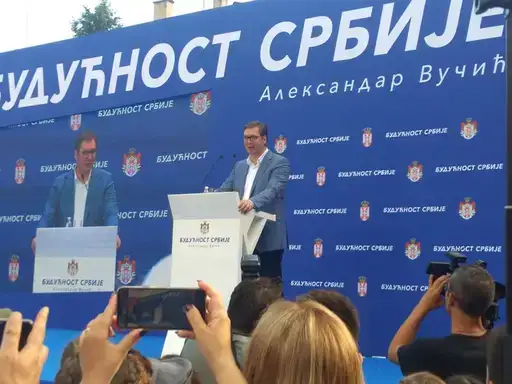Vučić sa mitinga SNS-a: Srbija prošle godine bila napadnuta i spolja i iznutra, vi ste je odbranili