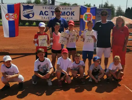 Na Popovoj plaži uprkos vrelini održano OP "As Timok"