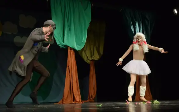 Predstava „Aska i vuk” odigrana je drugog dana 11. Pozorišnog festivala za decu “ZajeČar”