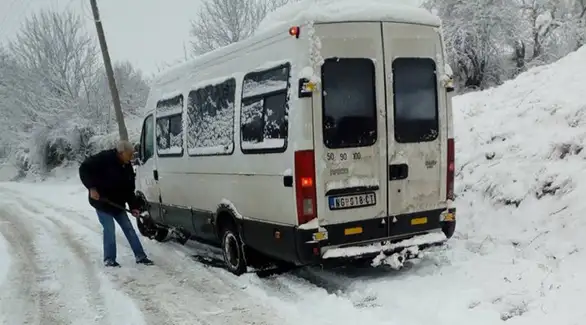 Pregledano drugo vozilo: sporni minibus od danas na drugoj relaciji!