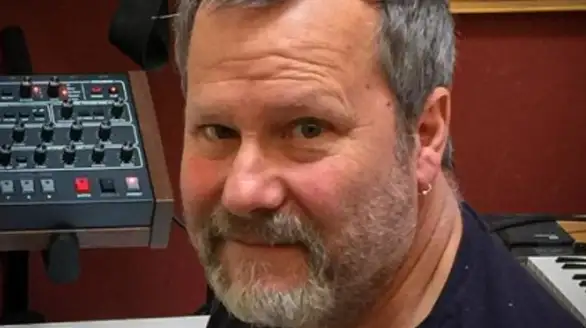 Bill Gould (Faith no more) Rokonačelnik 55. Gitarijade