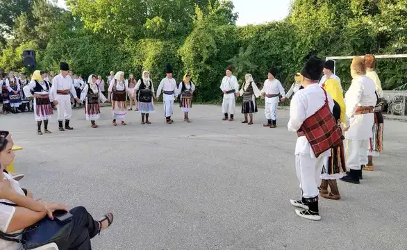 U Brusniku održana treća po redu manifestacija narodnog stvaralašva pod nazivom „Brusnik, selo sa dušom"