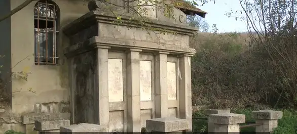 Genčićeva česma: Oskrnavljeni spomenik izuzetne lepote