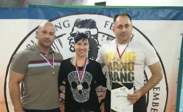 Milena Ranđelović i Saša Cvetković osvojili prvo mesto u bench presu