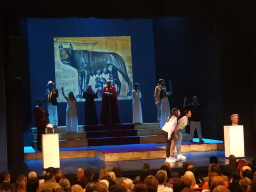 Čast da otvori 34. Međunarodni festival ,,Dani Zorana Radmilovića“, pripala je pozorištu grada domaćina