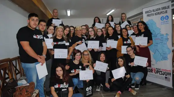 ''Dečiji centar'' uzeo učešće u projektu ''Mreža mladih Srbije protiv korupcije''.