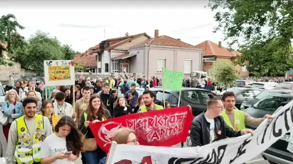 Protest u Zaječaru zbog pretnji aktivistkinji, SNS odbacuje optužbe