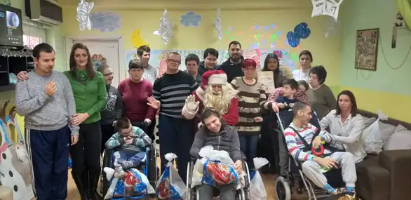 Deda Mraz u poseti ustanovi "Oblutak"