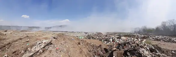 Dim sa deponije uznemirio meštane: Ovo nije normalno - ne možemo iz soba da izađemo!