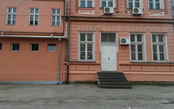 U novu školsku 2018/2019. godinu, O.Š.Desanka Maksimović ulazi podnovljena, umivena, i spremna za nove poduhvate!