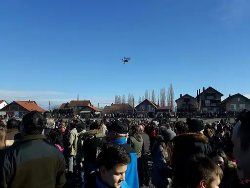 Kolumna: Droniranje zdravog razuma