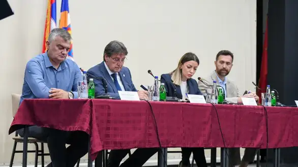 Umesto promocije konkursa, politička promocija: NSZ pozivao građane na promociju konkursa za zaposljenje, događaj se pretvorio u političku promociju?!