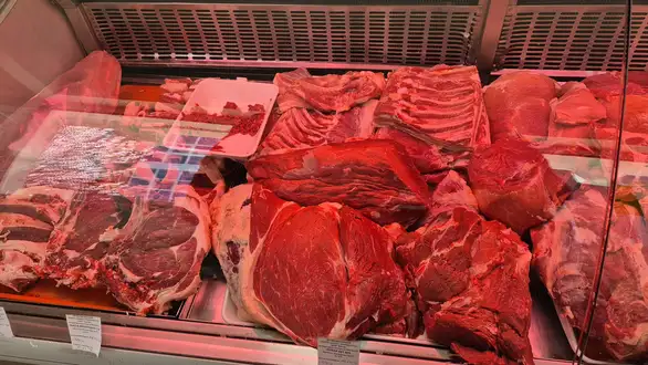 Praznični cenovnik u Zaječaru: Meso, jaja i farbe bez poskupljenja u odnosu na prošlu godinu