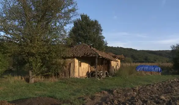 Engleske kuće: Delić Mančestera u Velikom Izvoru