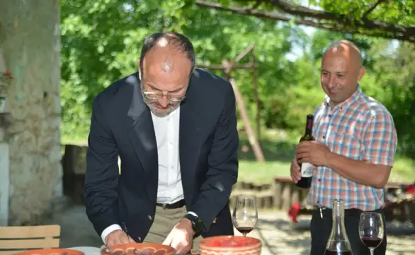 Ambasador Sem Fabrici posetio Negotinske pivnice