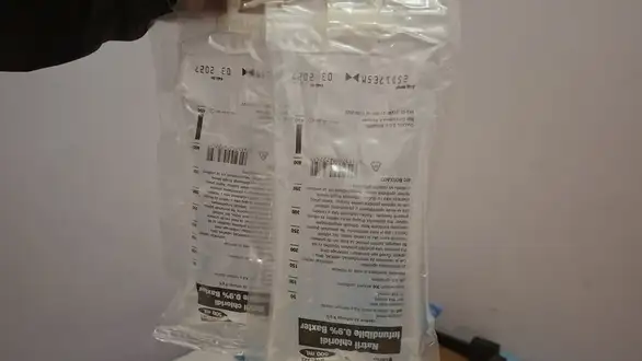 Fiziološkog rastvora već duže vreme nema u Srbiji: Zašto nadležni ćute?