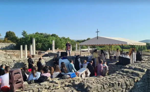 Drugi dan Festivala hrišćanske kulture: Održana sveta arhijerejska Liturgija i otvorena izložba ,,Zapadno slikarstvo u istočnom ruhu”