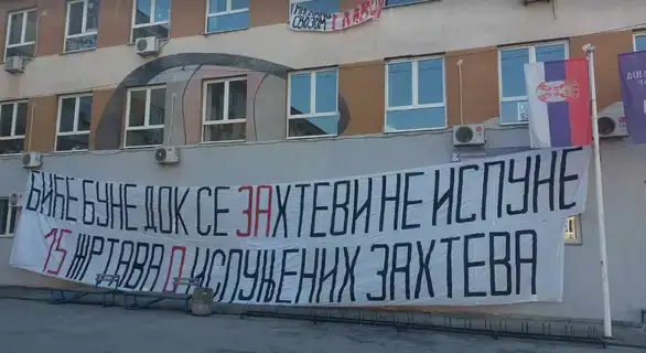 "Budućnost je u našim rukama – izborimo se za nju zajedno": Srednjoškolci u Zaječaru pozvali na protest u nedelju 6. aprila - dvorište srednjih škola