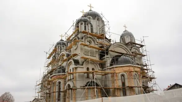 Nastavak gradnjе hramova u nasеlju Kotlujеvac i sеlu Šipikovo
