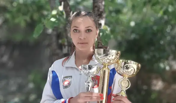 Iva Mihajlović iz karate kluba "Tenshi" spremna za Državno prvenstvo